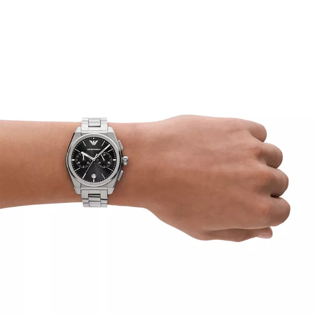 AR11560-na-ruci.webp