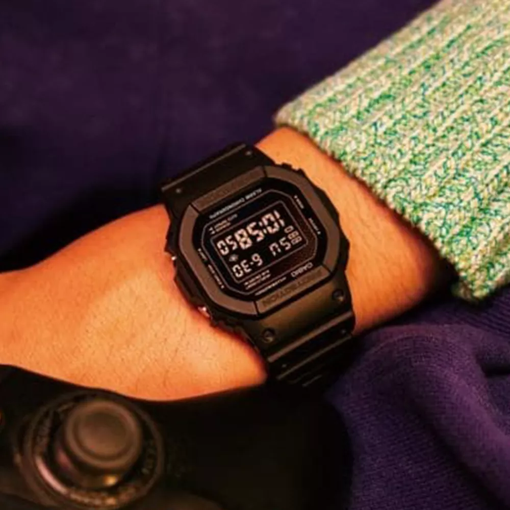 DW-5600RW-1ER-na-ruci.webp