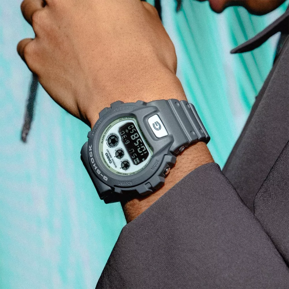 DW-6900HD-8ER-na-ruci.webp