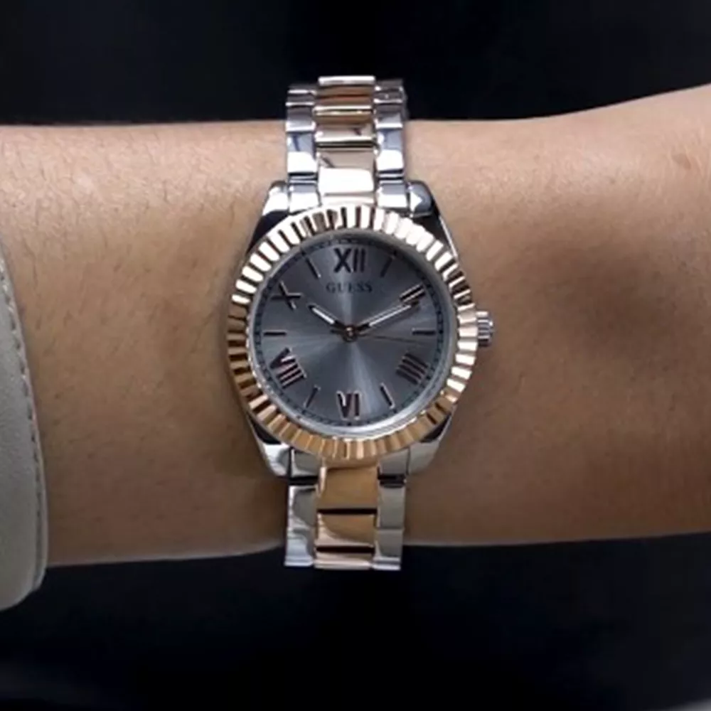 Guess-GW0687L3.5.webp
